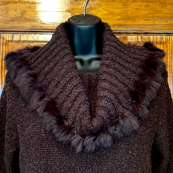 Chocolate Real Fur Trim Sweater - Picture 3 of 6
